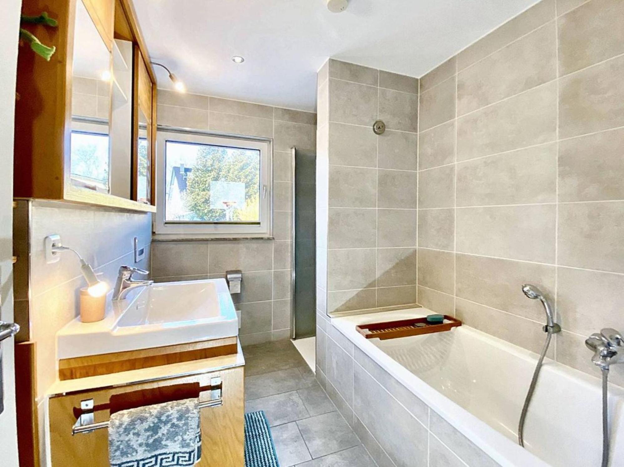 Apartment Avanzato แอร์ฟวร์ท ภายนอก รูปภาพ